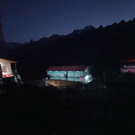 Nanda Devi Stays Joshīmath Exteriör bild